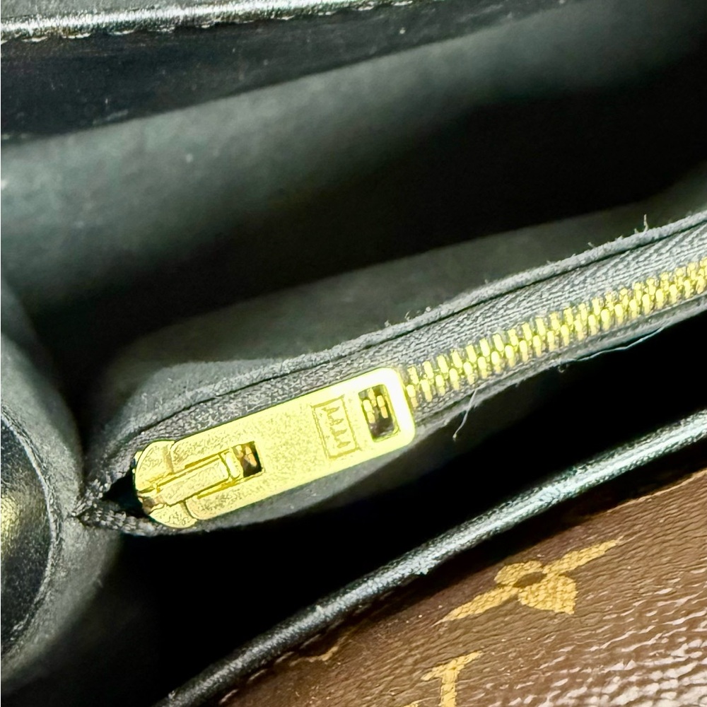 SOLD Louis Vuitton Black Calfskin & Brown Monogram Coated Canvas Double V Bag - Picture 17 of 17